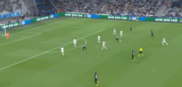 曼联计划打破转会纪录，签下埃利奥特·安德森和马特塔，争夺关键球员。