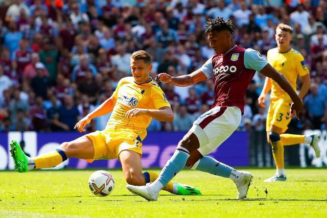 法兰克福vs沃尔夫斯堡：格策、堂安律首发，埃里克森、马耶尔出战