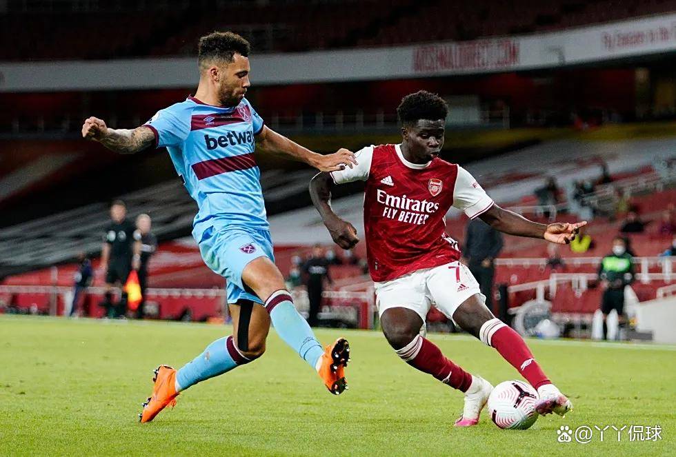 杜锋愣头青！杜润旺张文逸上场攻守全崩仍坚持用，真不打算弃用？